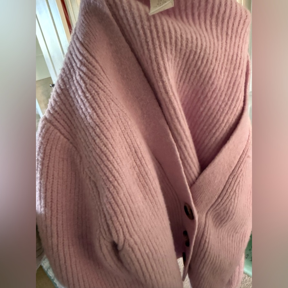 H&M Pink Ribbed Sweater - Picture 6 of 7